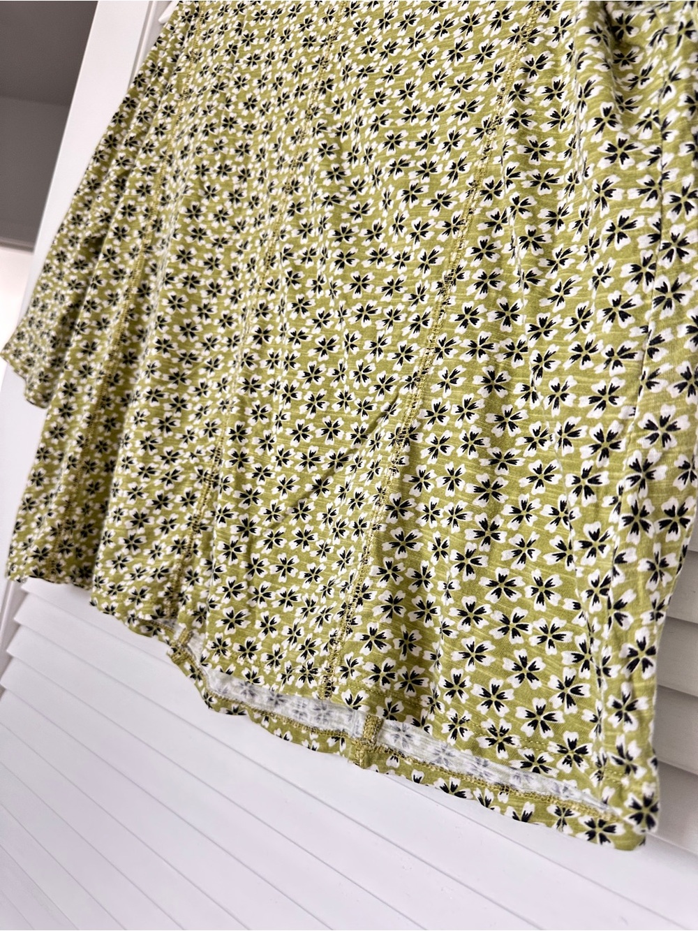 J. Jill Green Floral 3/4 Sleeve 100% Pima Cotton Center Seam Size M - Picture 7 of 16